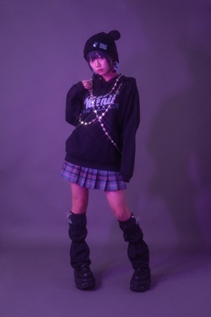 stuffed bear hat / black