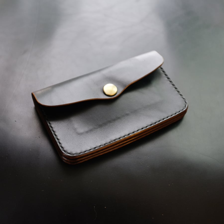 在庫品】ミドルチョッパーウォレット 壱 MARYAM HORSEBUTT 参層式