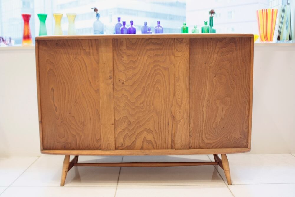 ERCOL(アーコール)社 NO.366 サイドボード 脚付 | 北欧.Style+1 ERCOL(アーコール)社 NO.366 サイドボード 脚付 | 北欧.Style+1
