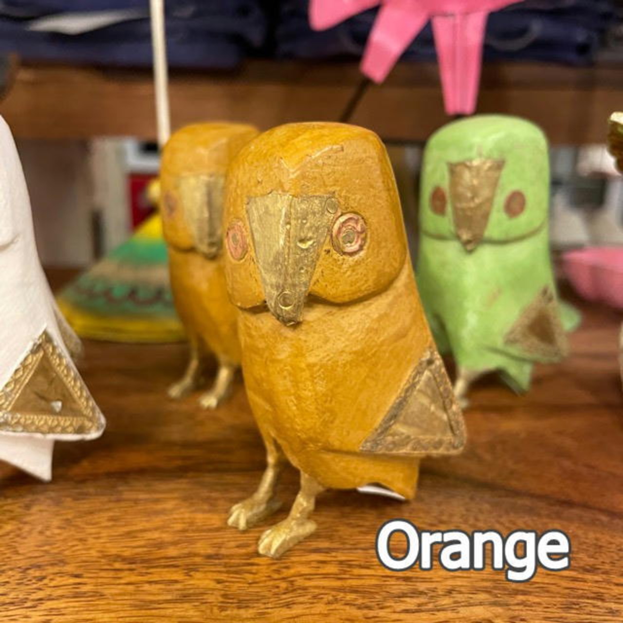 India mango wood owl objet small 3color / インド マンゴーウッド ふくろう オブジェ Sサイズ 全3色 フクロウ 梟 置物 ハンドメイド ナチュラル  天然木 かわいい 動物モチーフ プレゼント ギフト インテリア 雑貨