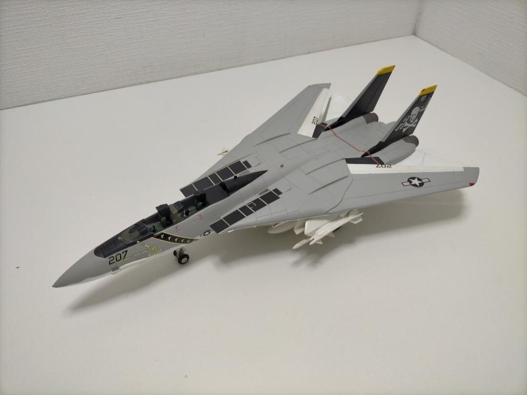 F-14 トムキャット 金属戦闘機モデル アメリカ海軍VF-84 250425