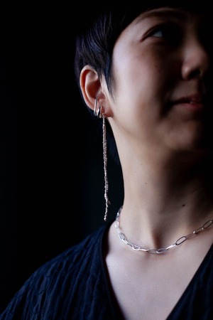 yanagi ピアス・イヤリング  ゴールド