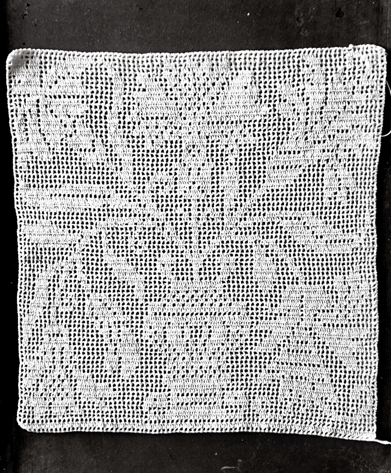 20s フランス 24c リネン 大きな白アザミとクロッシェレースドイリー アンティーク