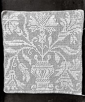 20s フランス 24c リネン 大きな白アザミとクロッシェレースドイリー アンティーク