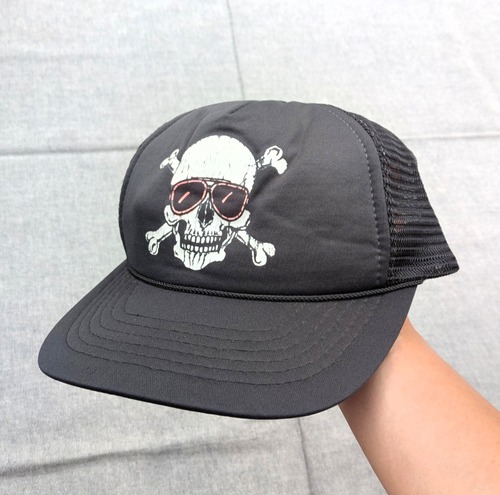 sunglass skul l mesh cap 小岩店