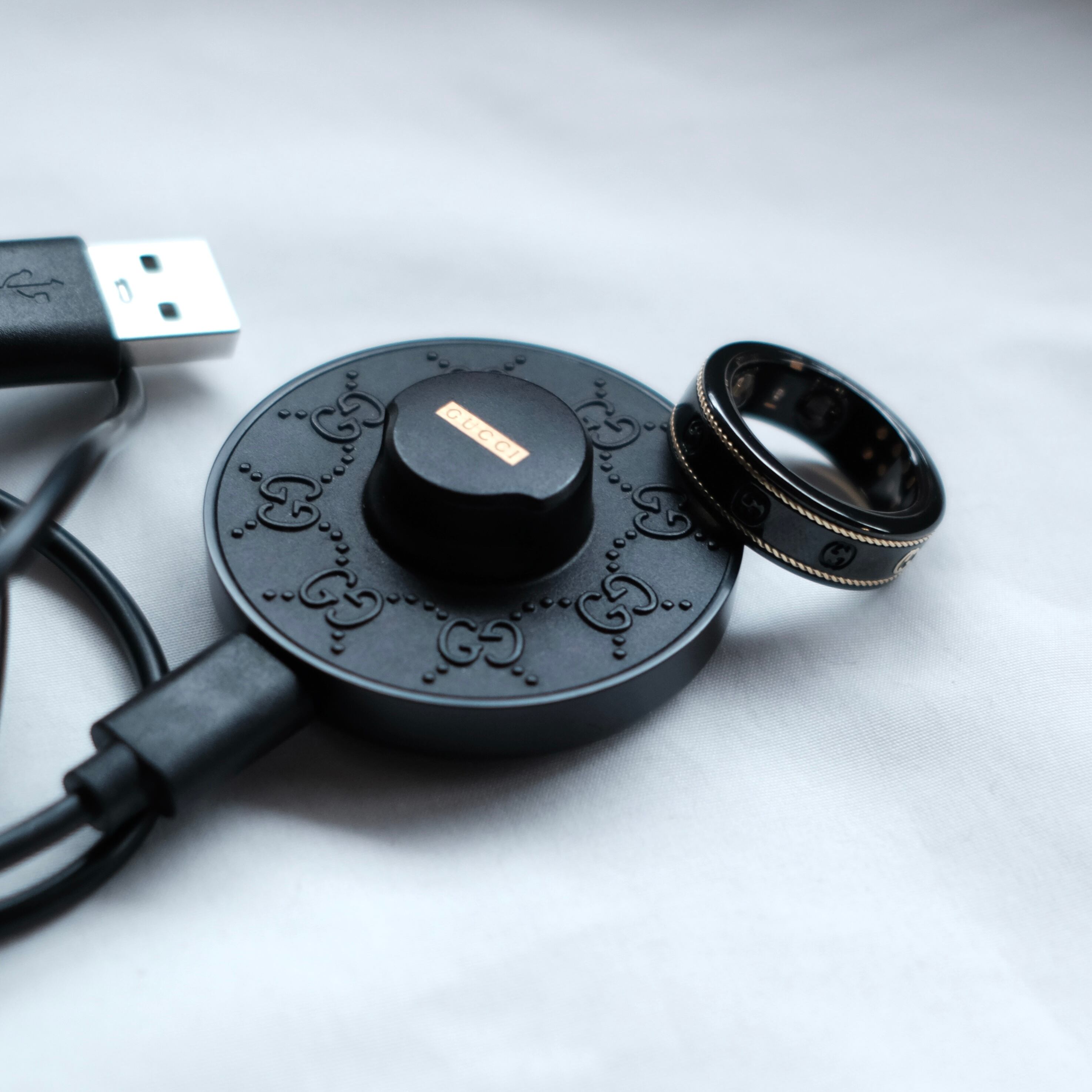GUCCI Oura Ring 充電ケーブル付き US6 GUCCI×OURA SMART RING | safarionline