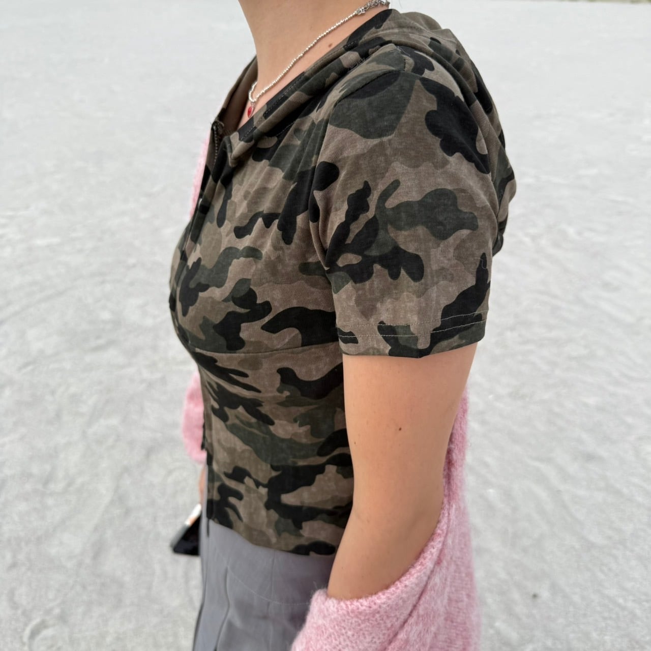 迷彩柄ショート丈ダブルジップパーカー Cropped Camo Double Zip