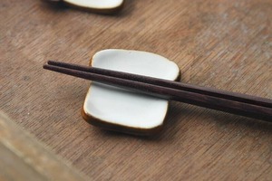 箸置き 2つセット　食パン パン[日本製/美濃焼/洋食器]