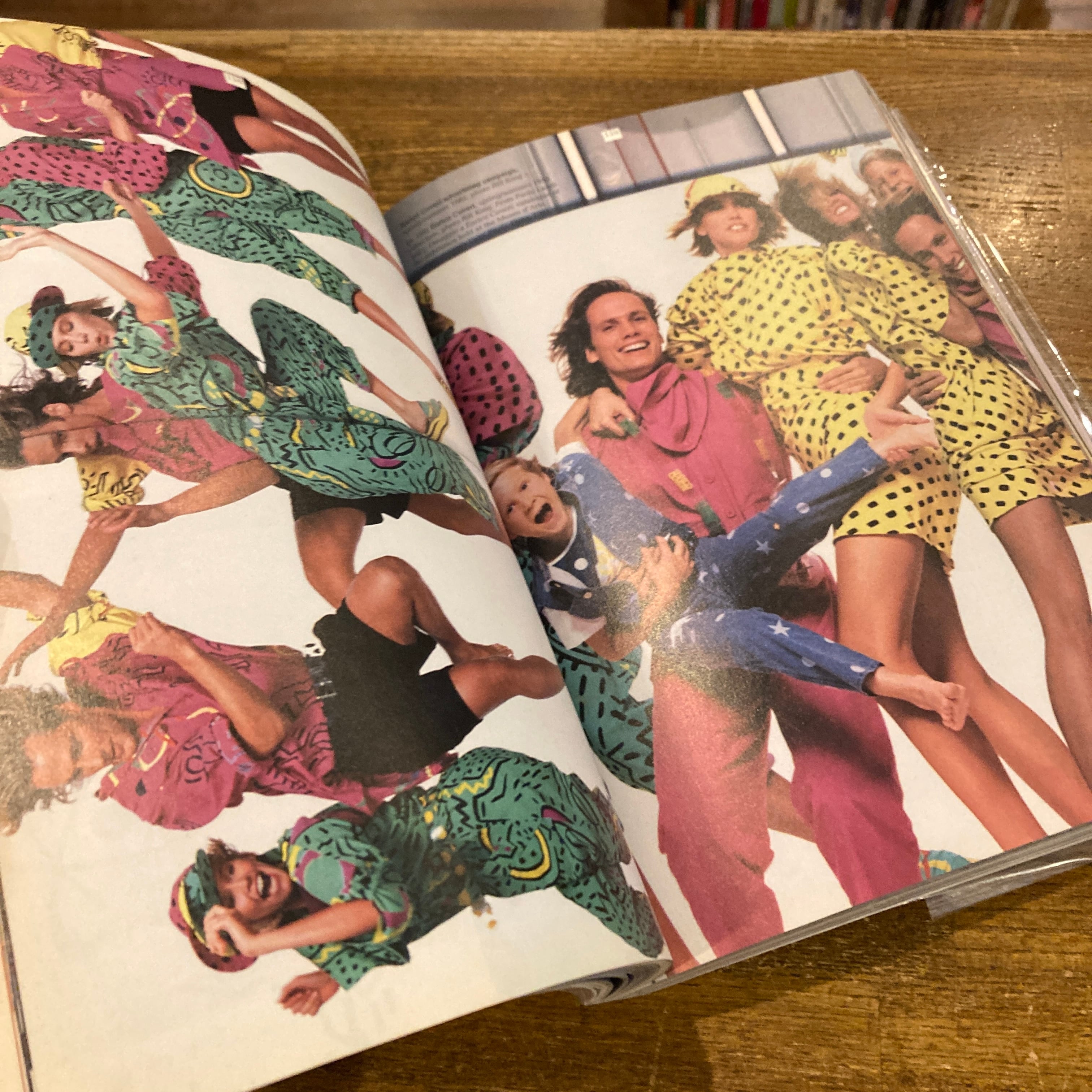 アート・デザイン・音楽 EXCESS: FASHION AND THE UNDERGROUND Excess Fashion and the Underground in the 80s | 百年