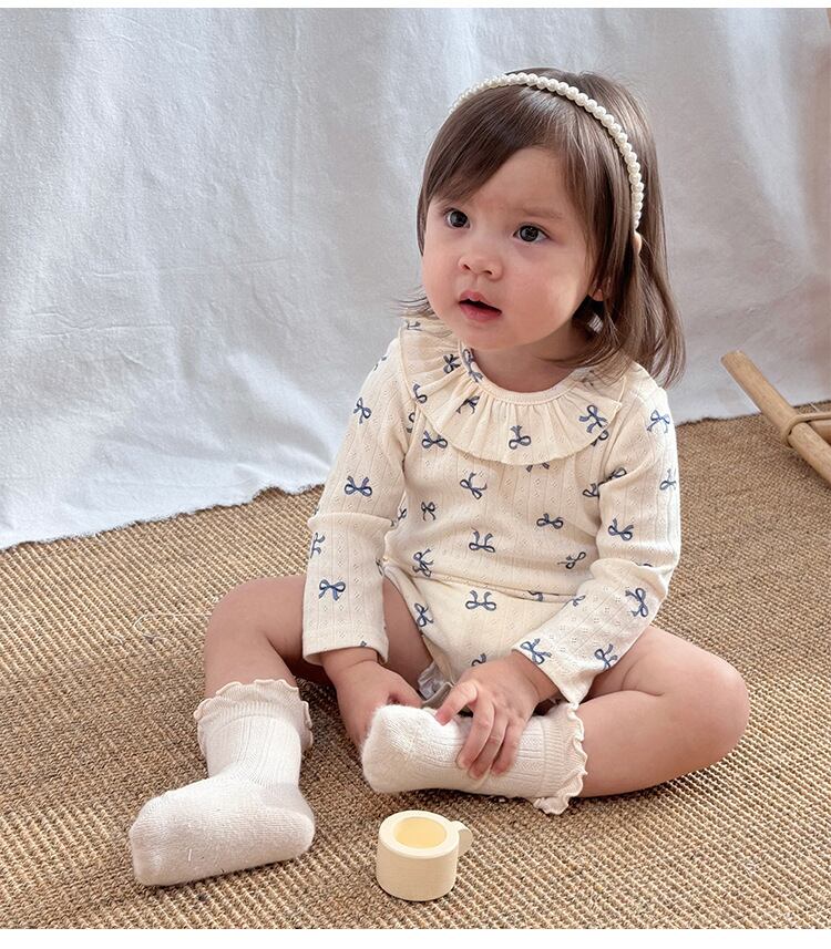 フリル襟ロンパース