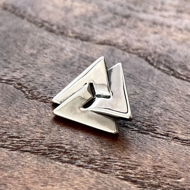 ヴァイキング ヴァルクヌート ペンダント［シルバー925］鹿革紐付 チェーン変更可 Viking Valknut Pendant［Sterling Silver］／ヴァルクナット ヴァルハラ オーディン 北欧 アクセサリー Walhall Odin Jewelry