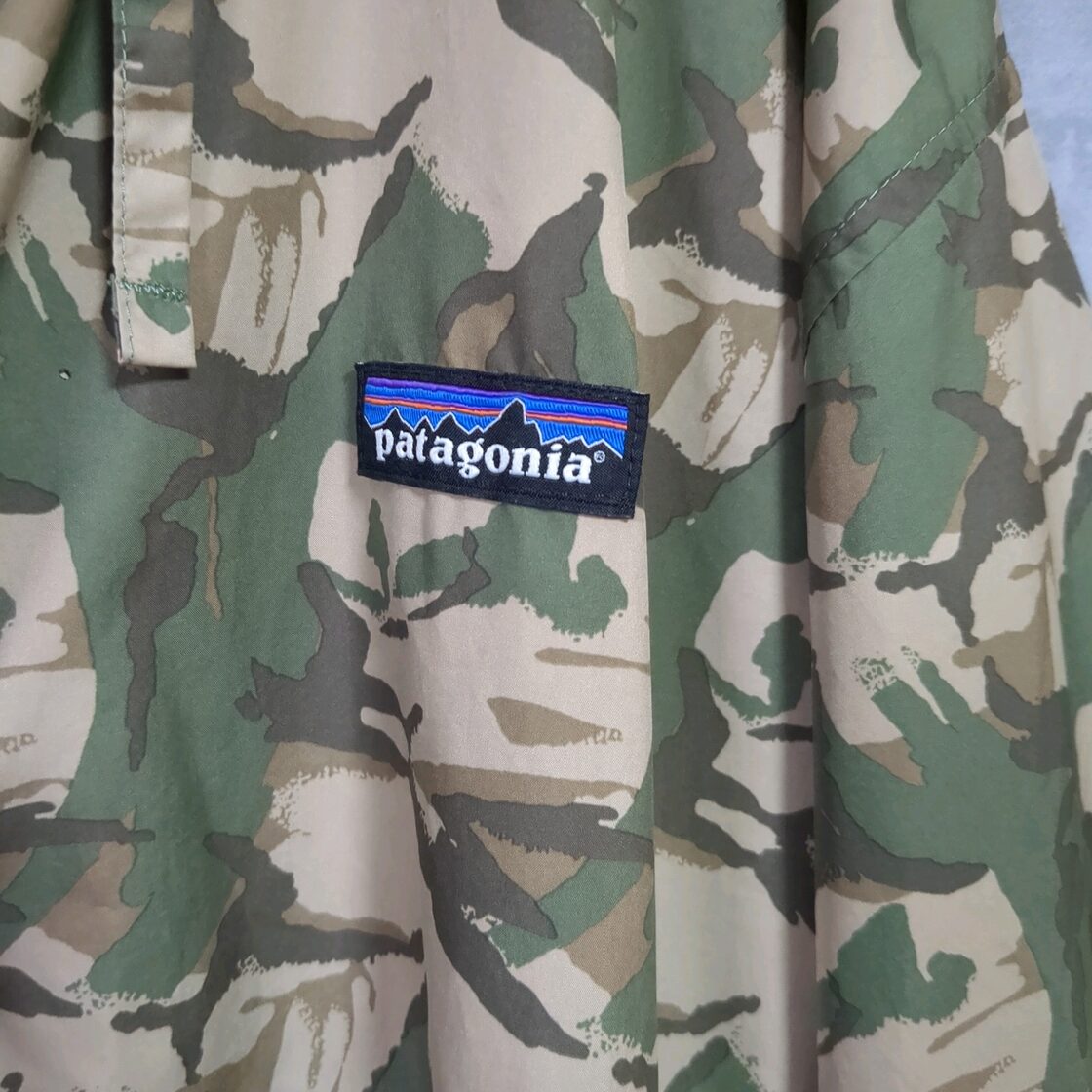patagonia】迷彩柄 カモ柄 ナイロンジャケット オーバーサイズ 