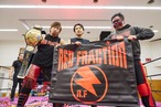 RED FRACTION Tシャツ