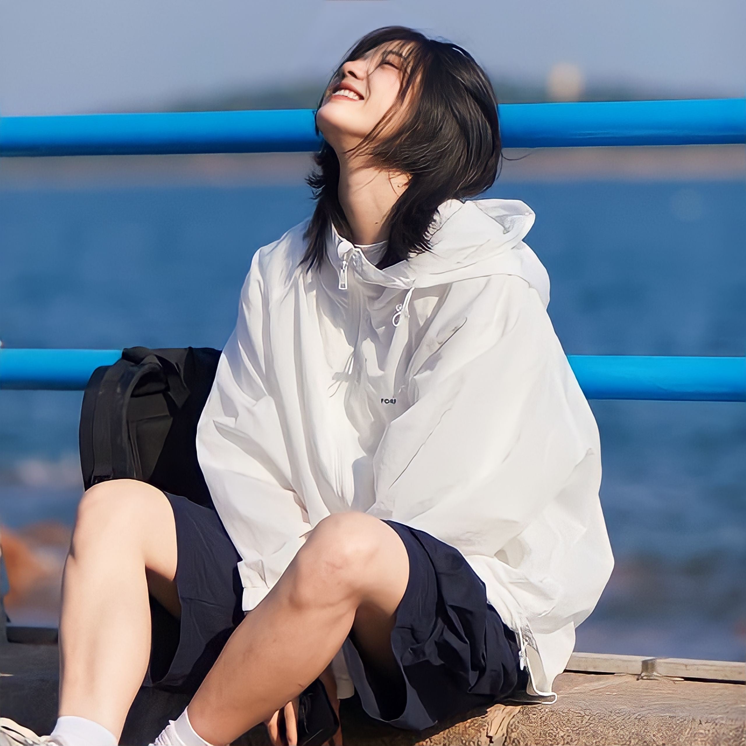 ナイロンマウンテンパーカー / Hooded Nylon Jacket