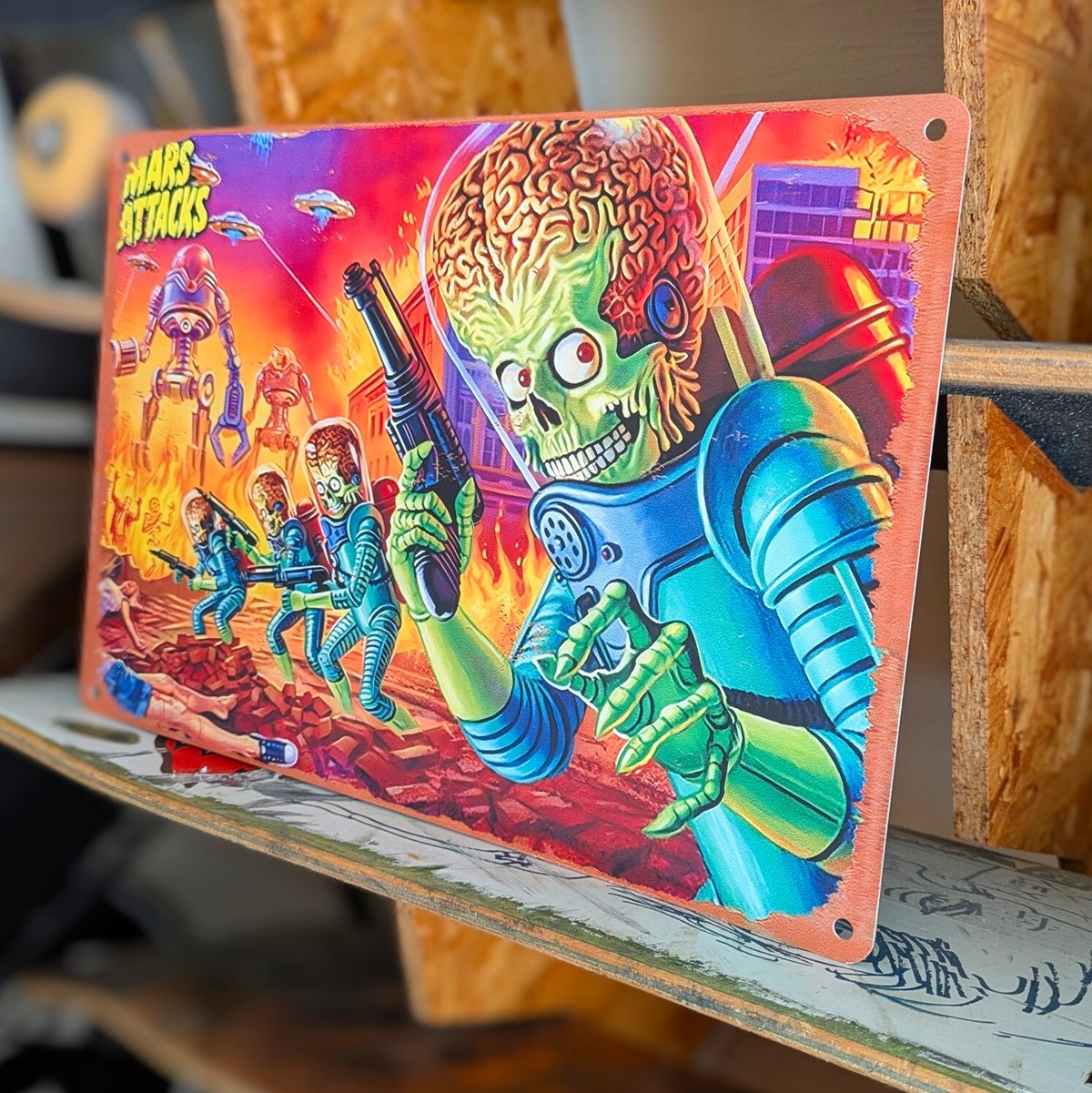 送料無料！ちょうどいいブリキ看板【 Mars Attacks! （ マーズ 
