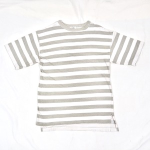 GAP border T-shirt M