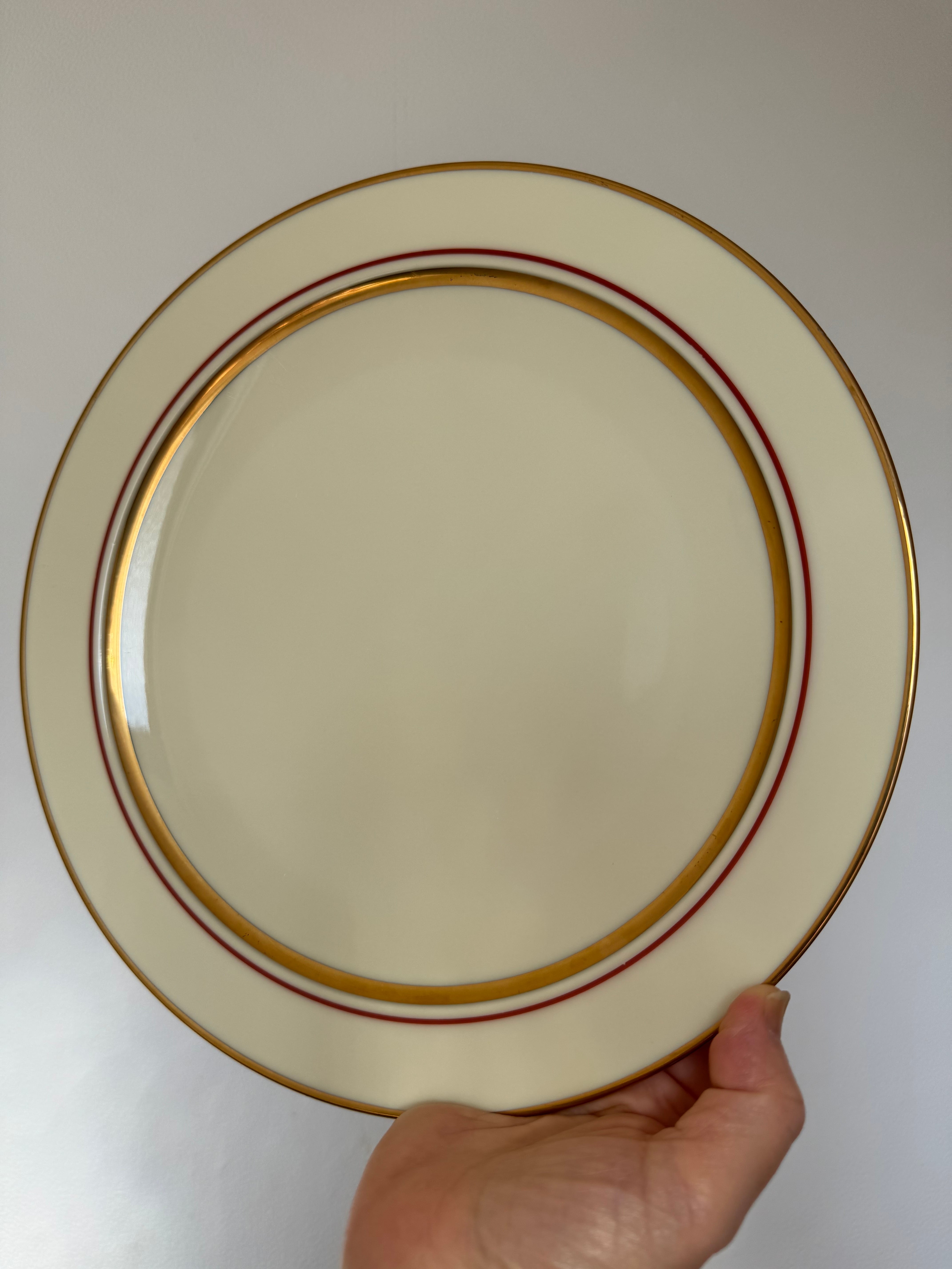 珉平焼 黄釉浮彫龍紋小判皿 b | fave