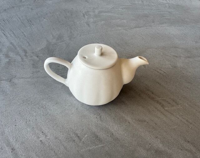 藤村佳澄 茶壷 150cc 白