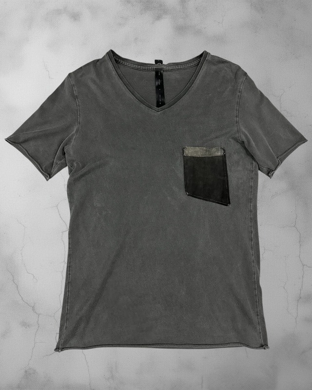 wjk Faded Charcoal Gray V-Neck Pocket T-Shirt with Raw Edge Details