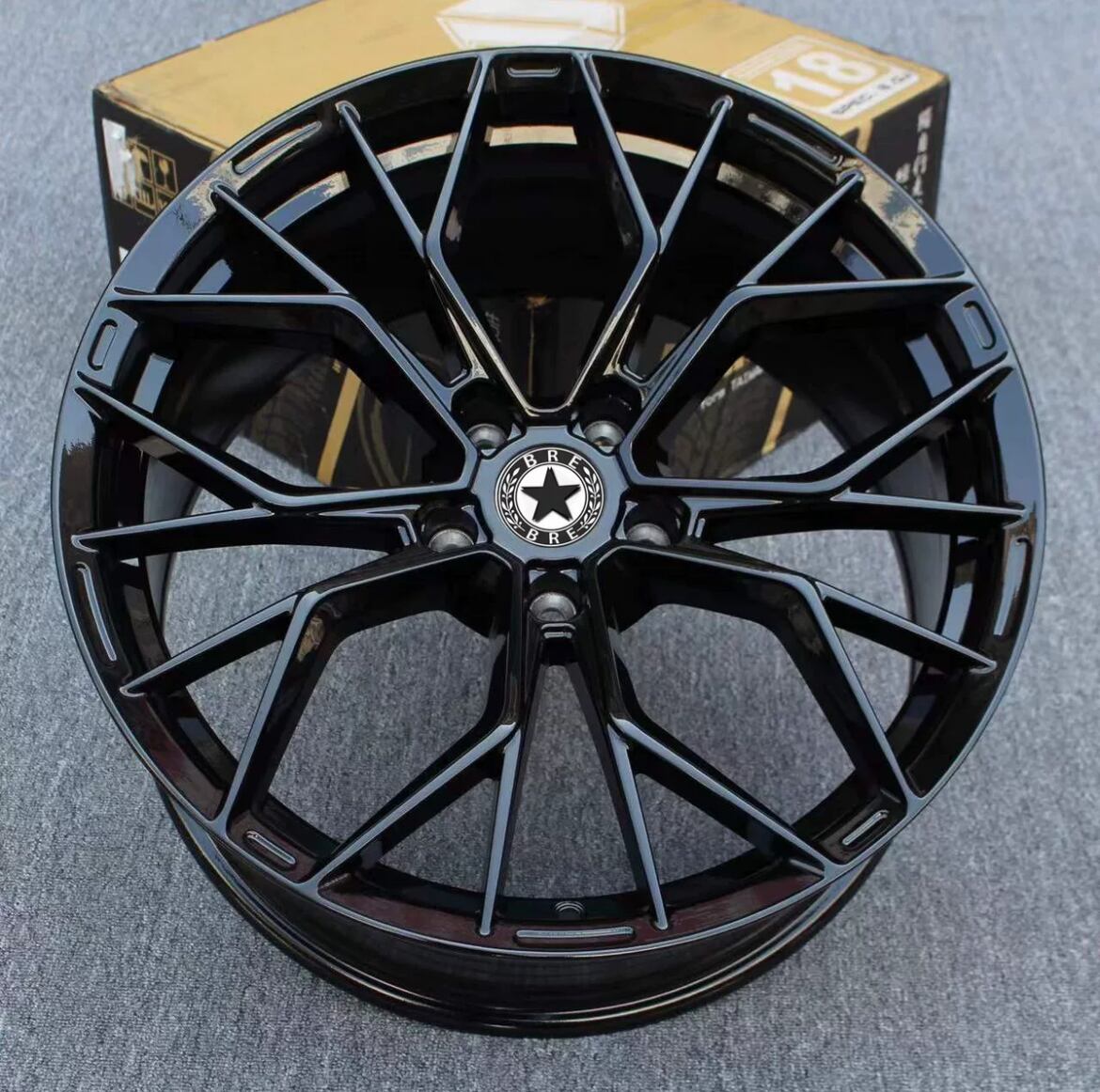 MercedesBenz】【Audi】【Mustang】【Land Rover】20インチ 20×9J
