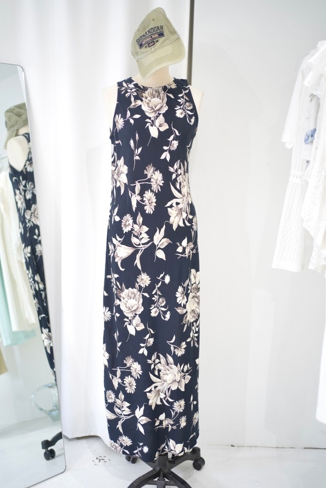 flower print dress
