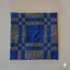 Disappearing Four Patch クッションカバー (45cm用)