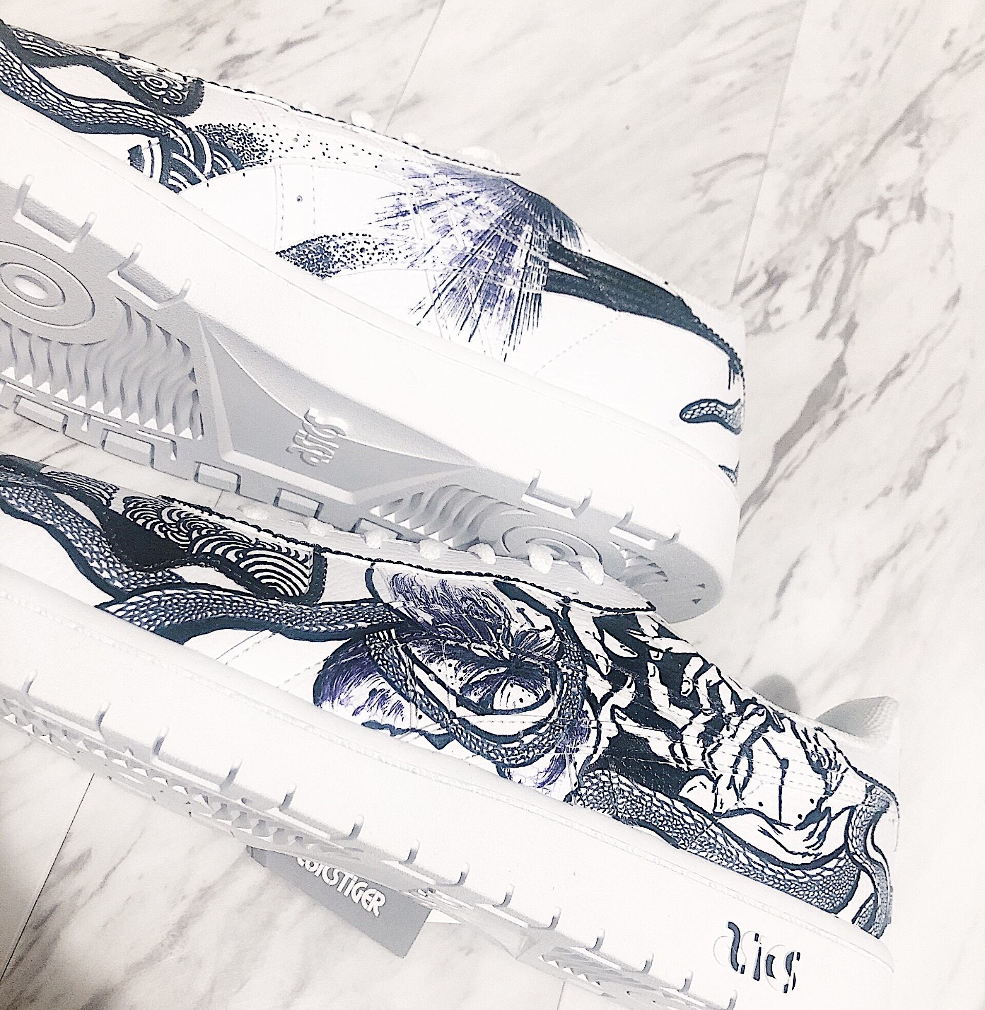 ART SNEAKER “猛毒”
