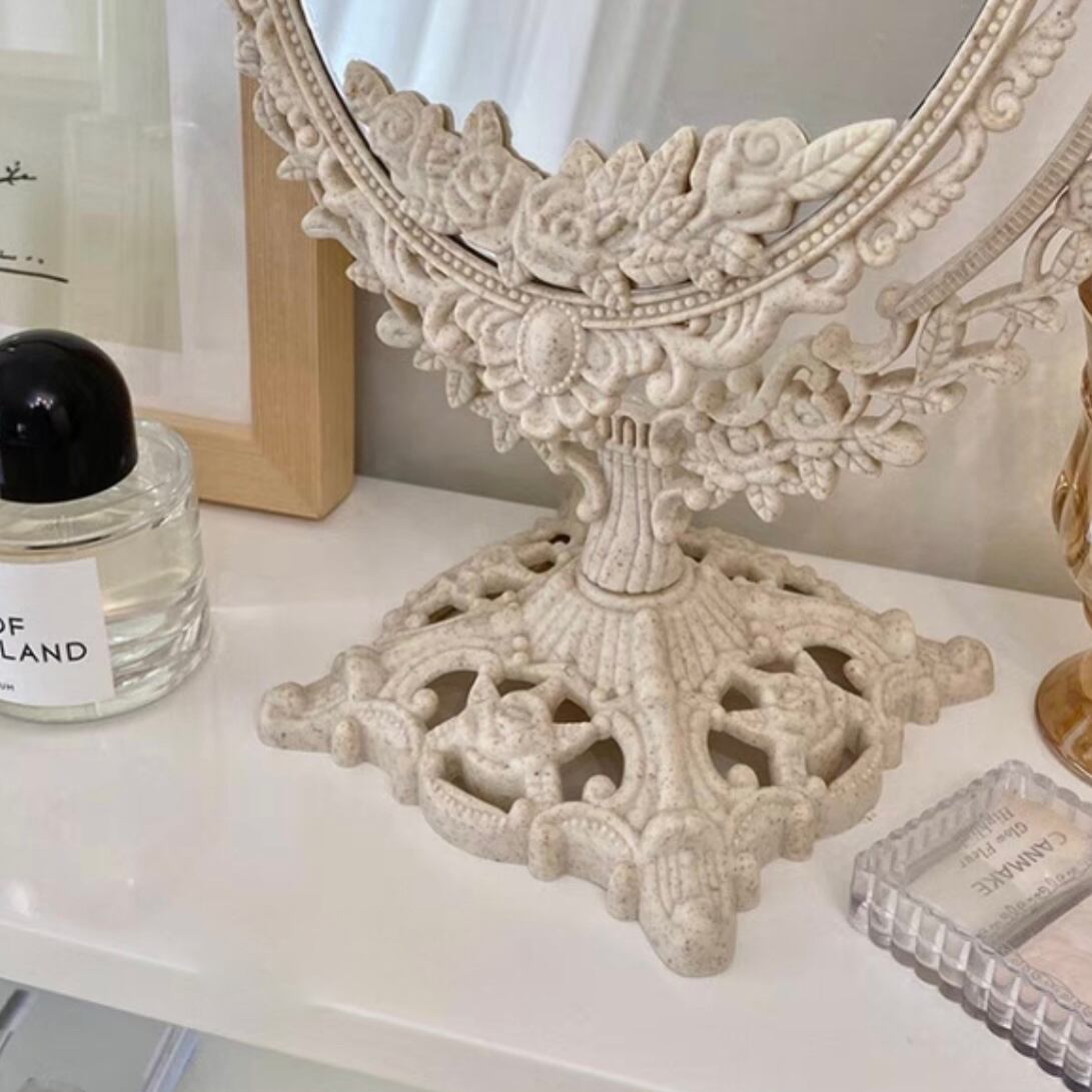 ゴージャス鏡 253d1fc8831619e769a2b91bff5bcb