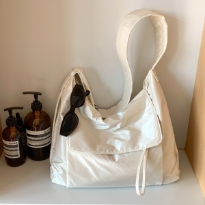 one-shoulder bag　J00442