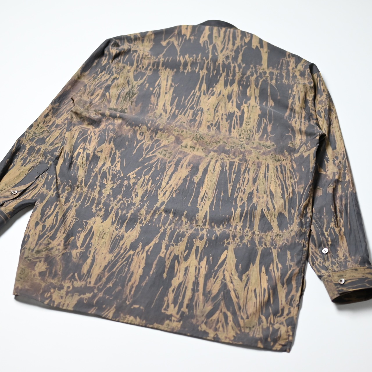 山内 / 流し染めコットンキュプラツイルシャツ スタンドカラー