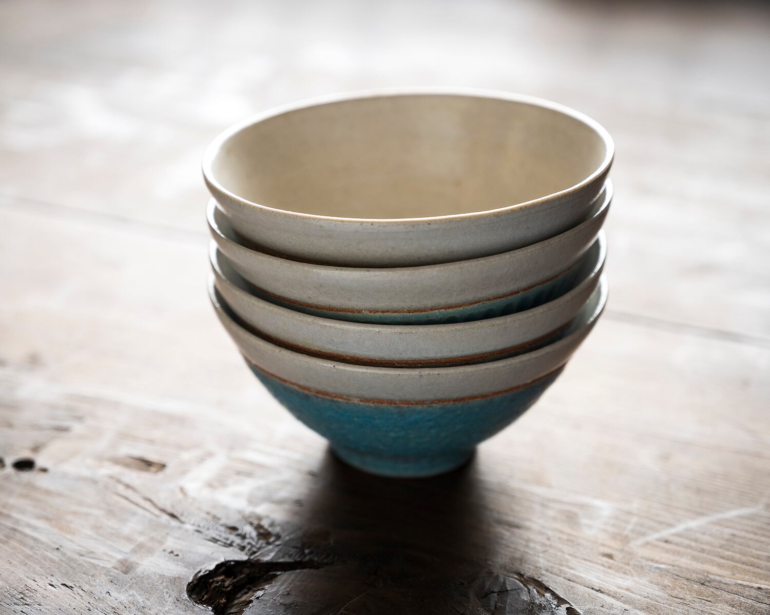 ご飯茶碗／シノギ／トルコ青UTSUWA
