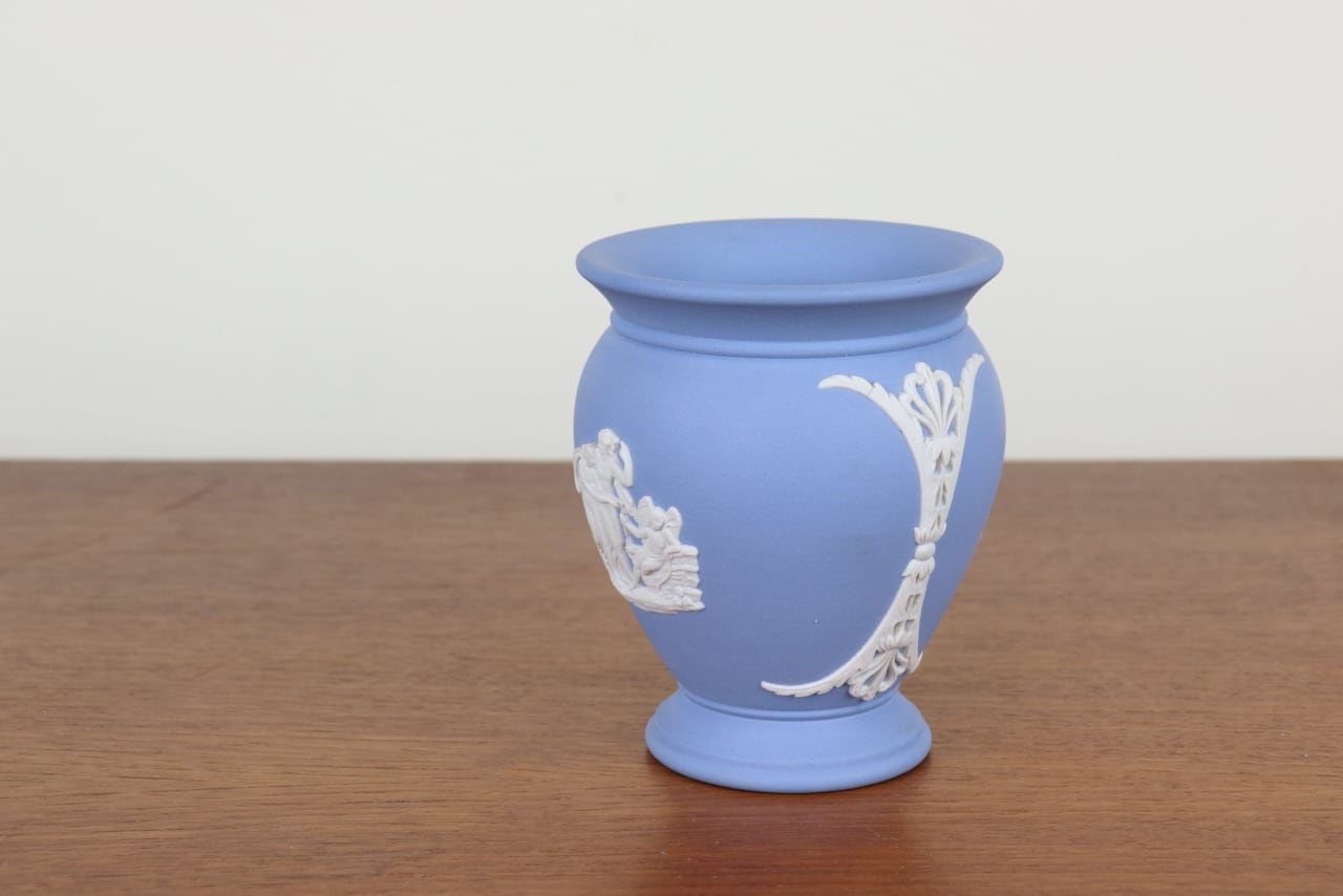 ウェッジウッド ジャスパー 花瓶 ペールブルー フラワーベース 壺