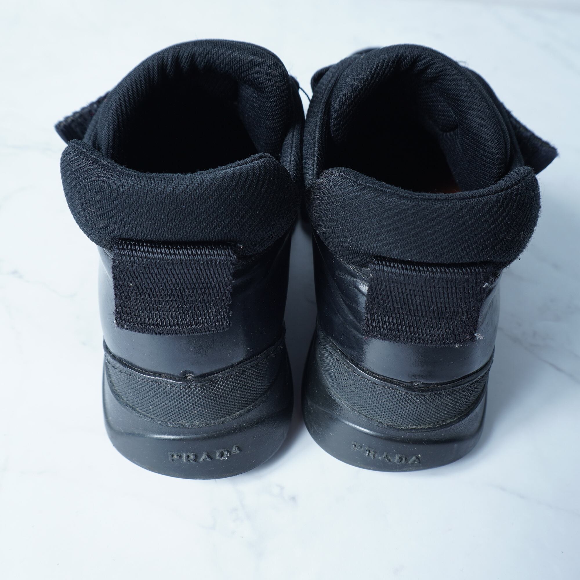 PRADA】プラダ ベルクロ厚底ビブラムソールショートブーツ black