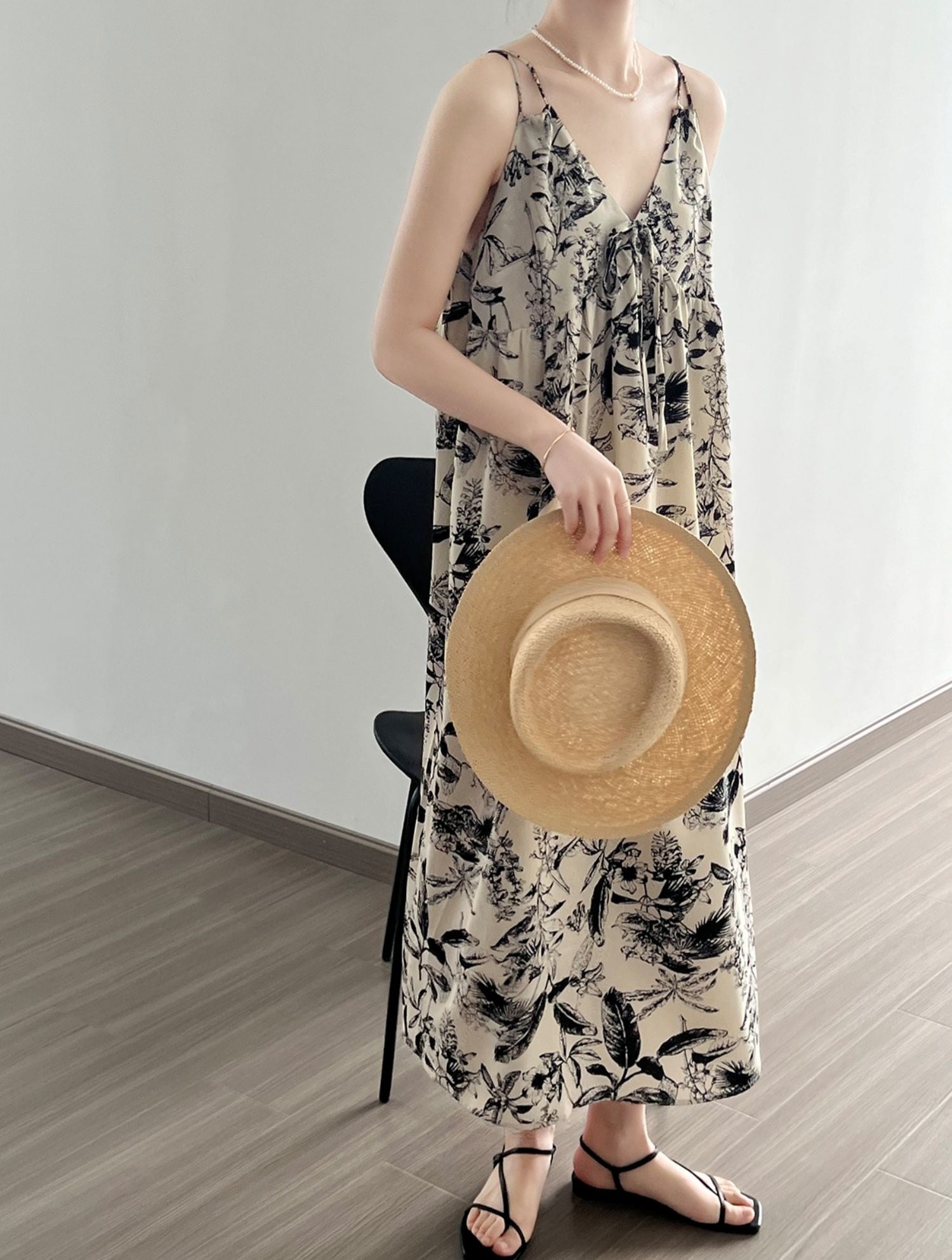 訳あり！現品限りsaleMサイズ限定】monotone flower pattern long one