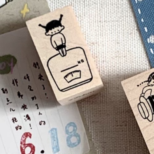 新作予約☆MO1039J｜Molinta【体重秤】はんこ / 木製スタンプ