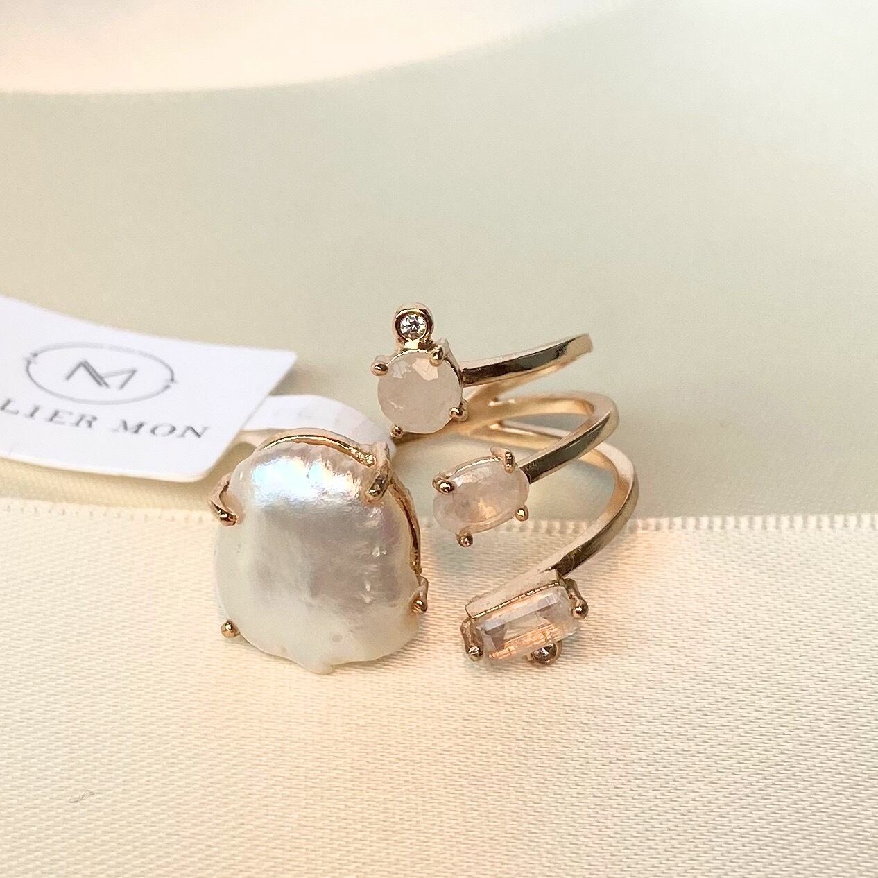 Atelier Mon(アトリエモン)リング<ケシパール、ムーンストーン、ジルコニア>
