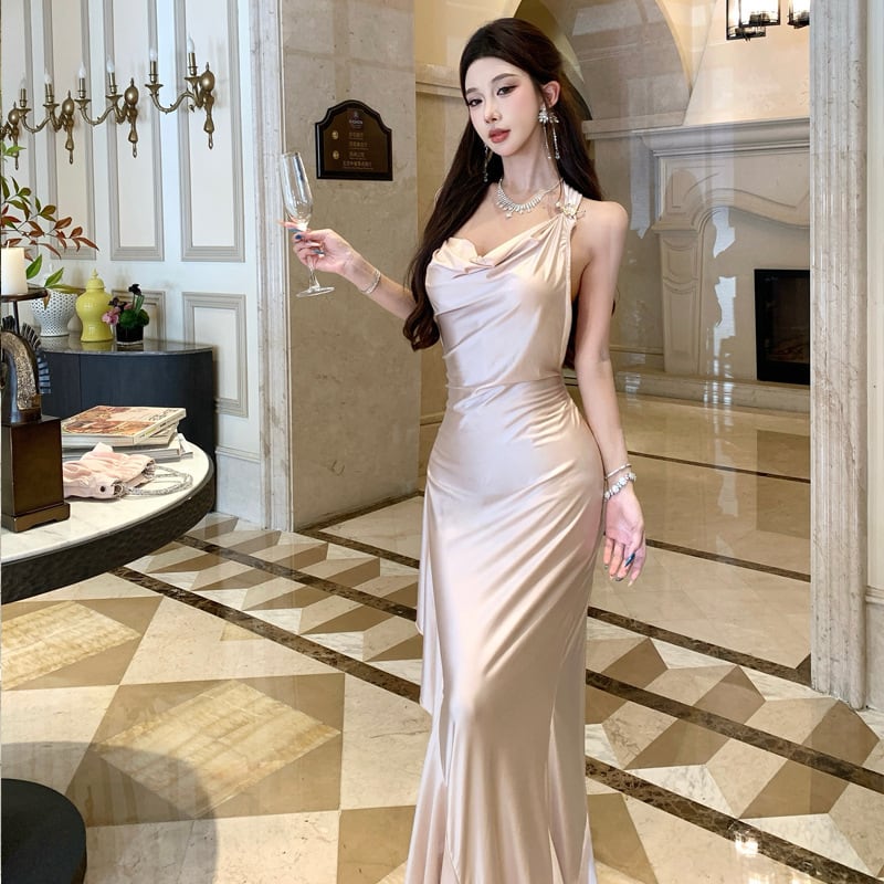 ロングドレス キャバドレス セクシー バックオープン ギャザー サテン