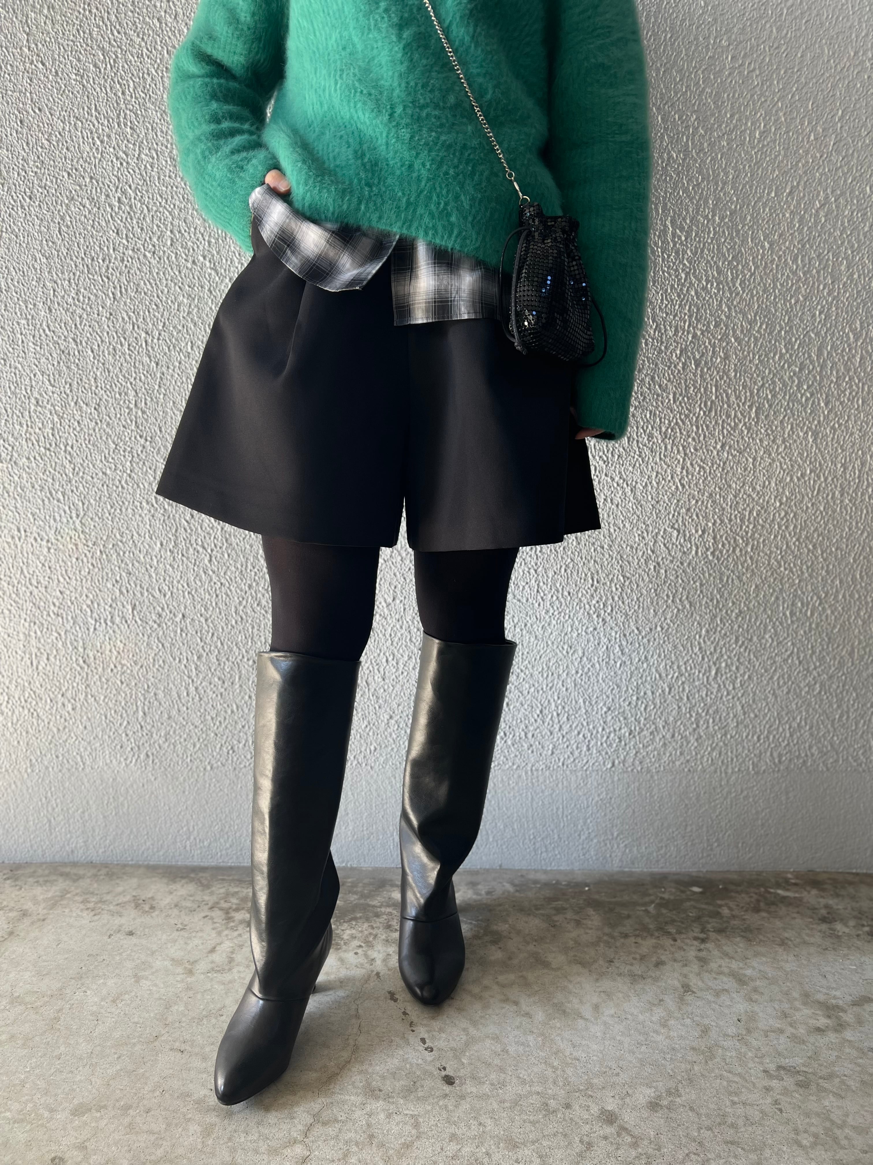 【anana】ハイウエストタックショートパンツ a99-032