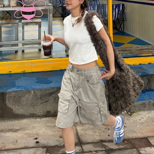 basic cropped short-sleeve tee　ベーシッククロップド半袖ティー　J2073