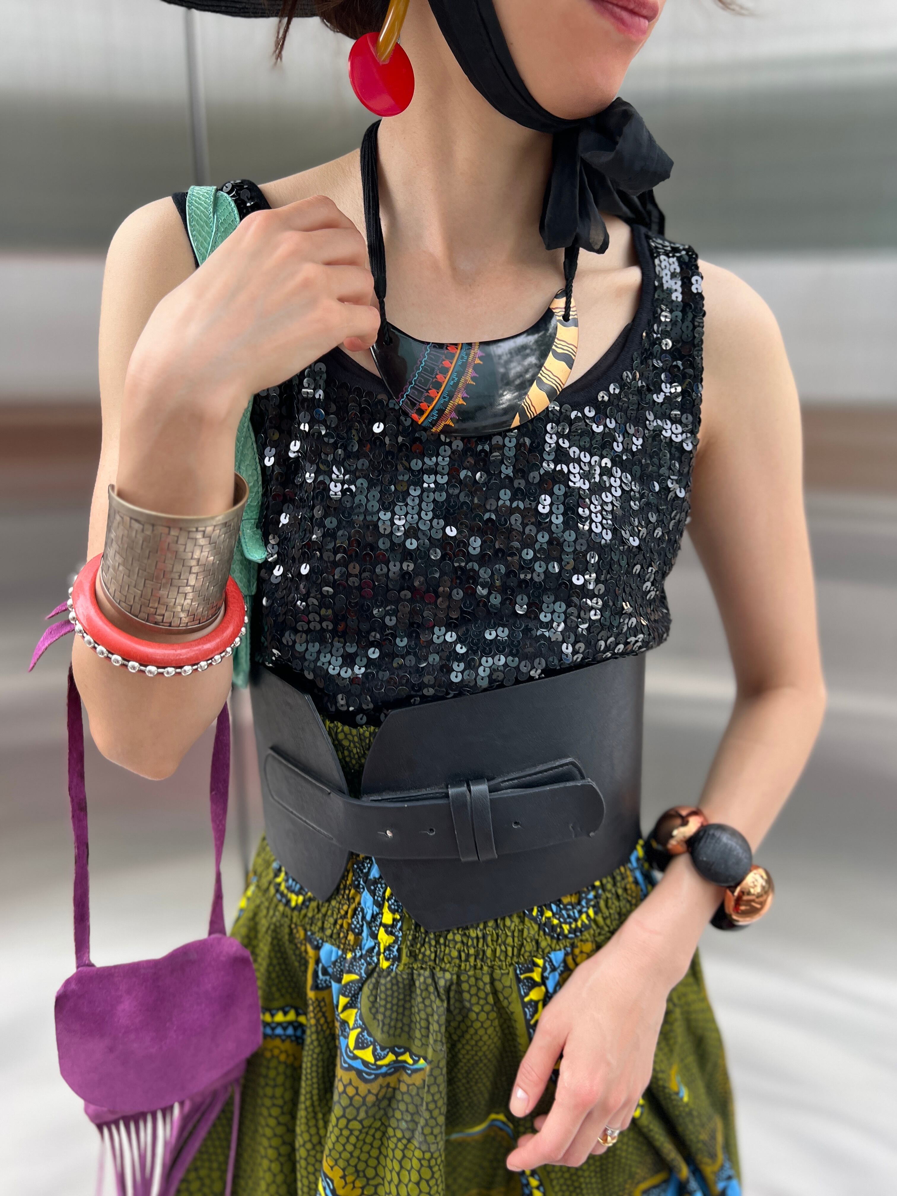 Vintage black spangle sleeveless tops