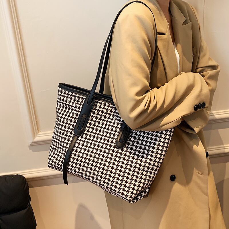 カジュアルショルダーバッグオータムウィンター 秋物 冬物 トートバッグ Tiancai_Wing_Bag83008939051