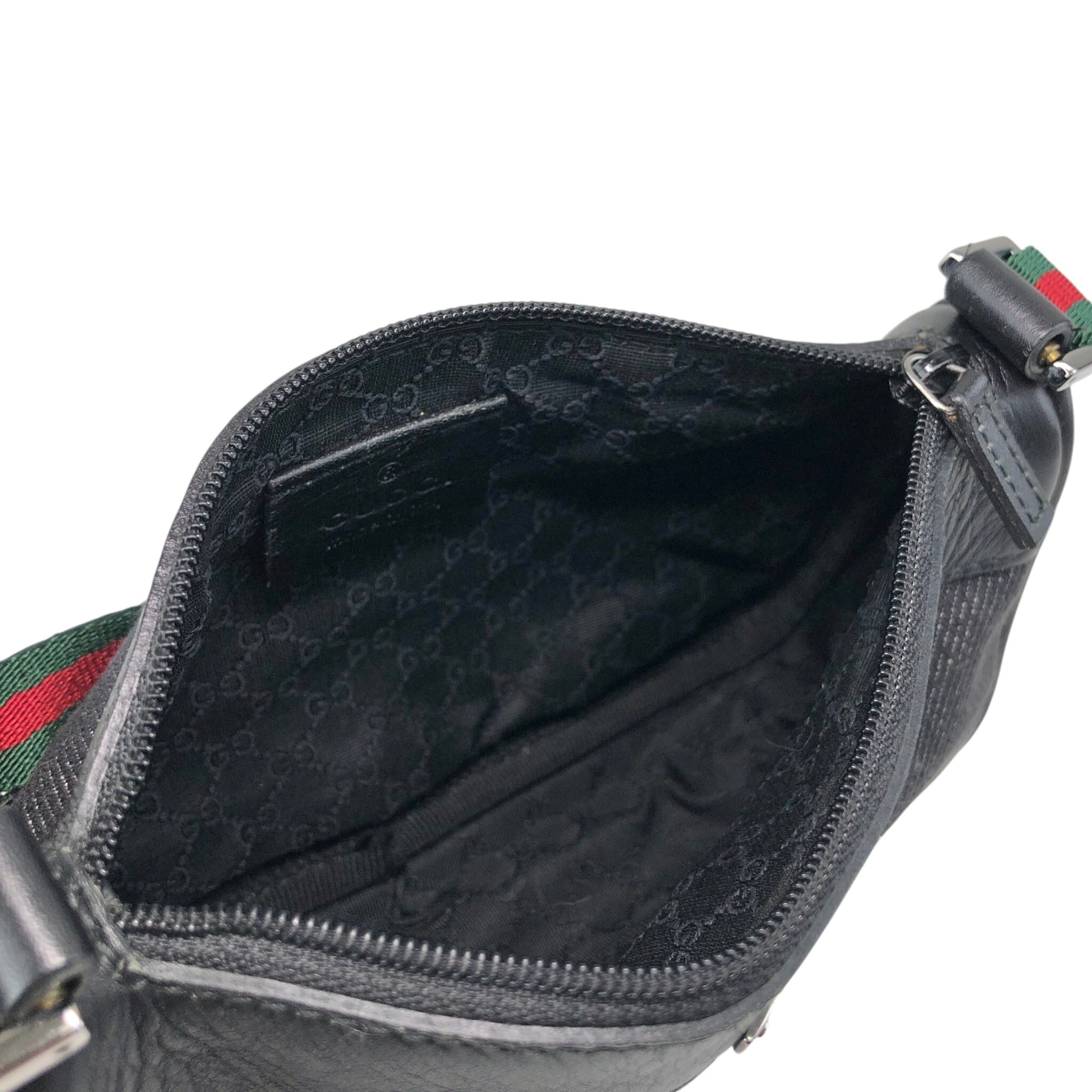 ハ*ム様 GUCCI シェリーライン　ボディバッグ　ブラック GUCCI グッチ シェリーライン ハンドバッグ ブラック キャンバス ミニ