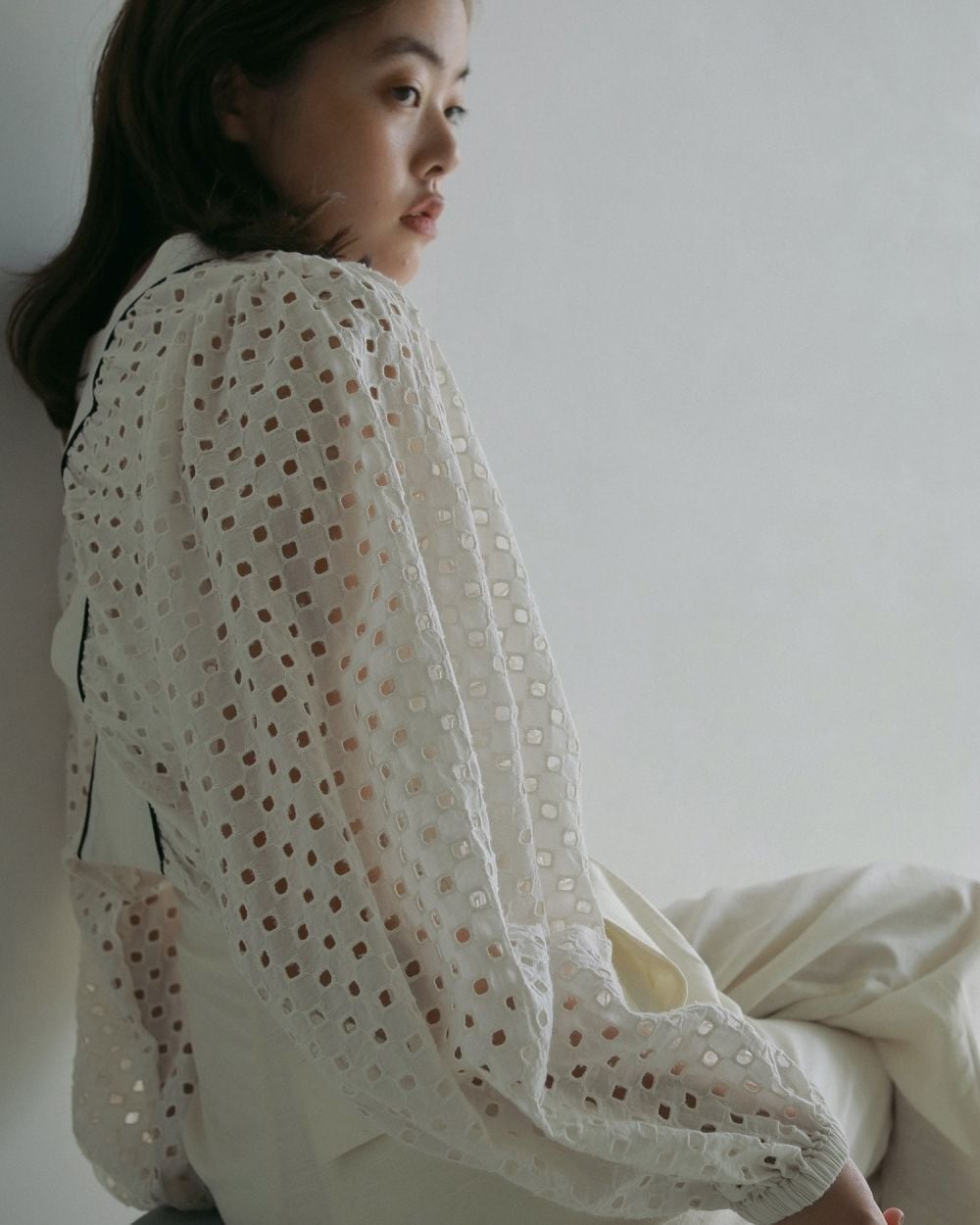 anuke ✨Volume Cutwork Blouse✨ホワイト anuke 】Volume Cutwork Blouse | valance 福井｜レディース セレクト