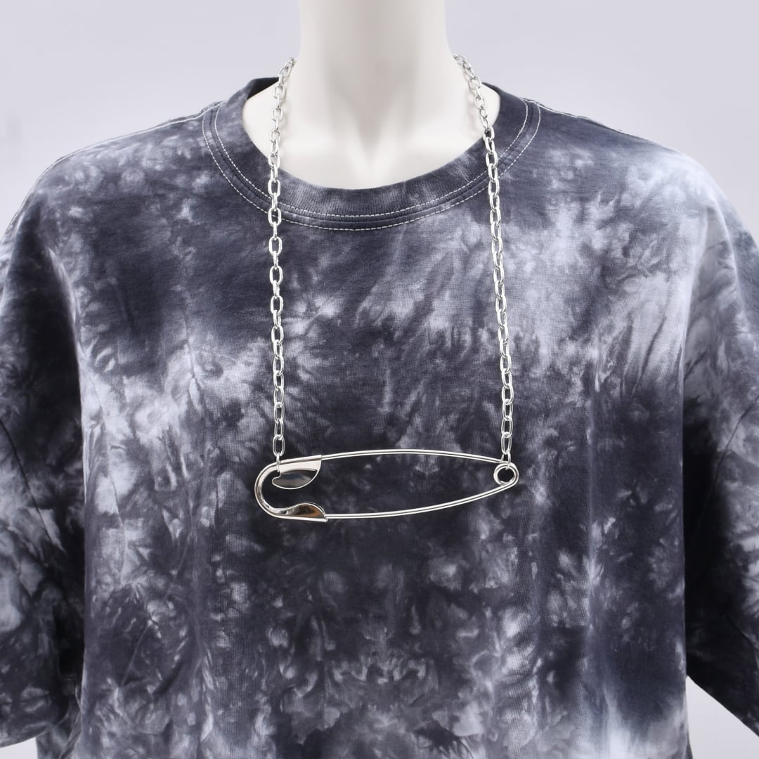 超big安全ピンネックレス Volcan Aphrodite