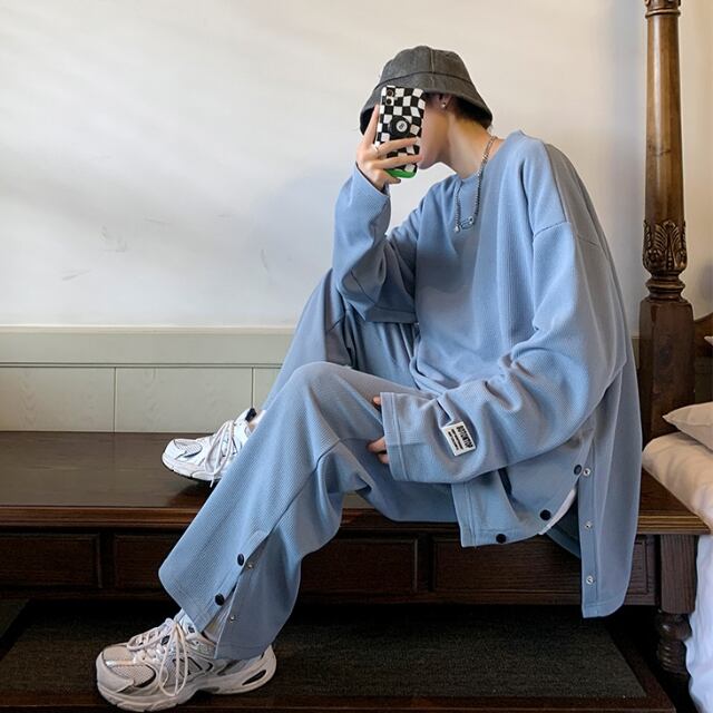 【予約販売】メンズ セットアップ 上下 長袖 ボタン ブルー ブラック グレー ルーズ 男前 スエット 韓国 パンツ セット ジム カジュアル 部屋着 リラックス ルームウエア 韓国 トレンド 大きいサイズ S/M/L/XL/2XL