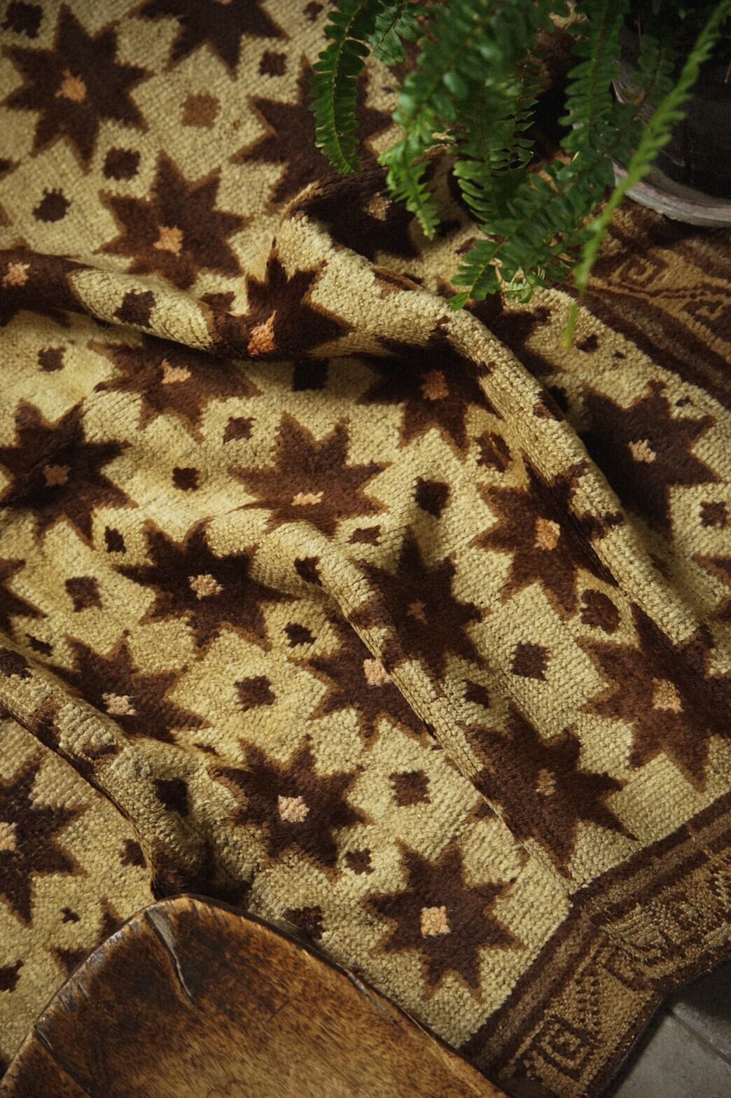 372-Vintage Taimani rug