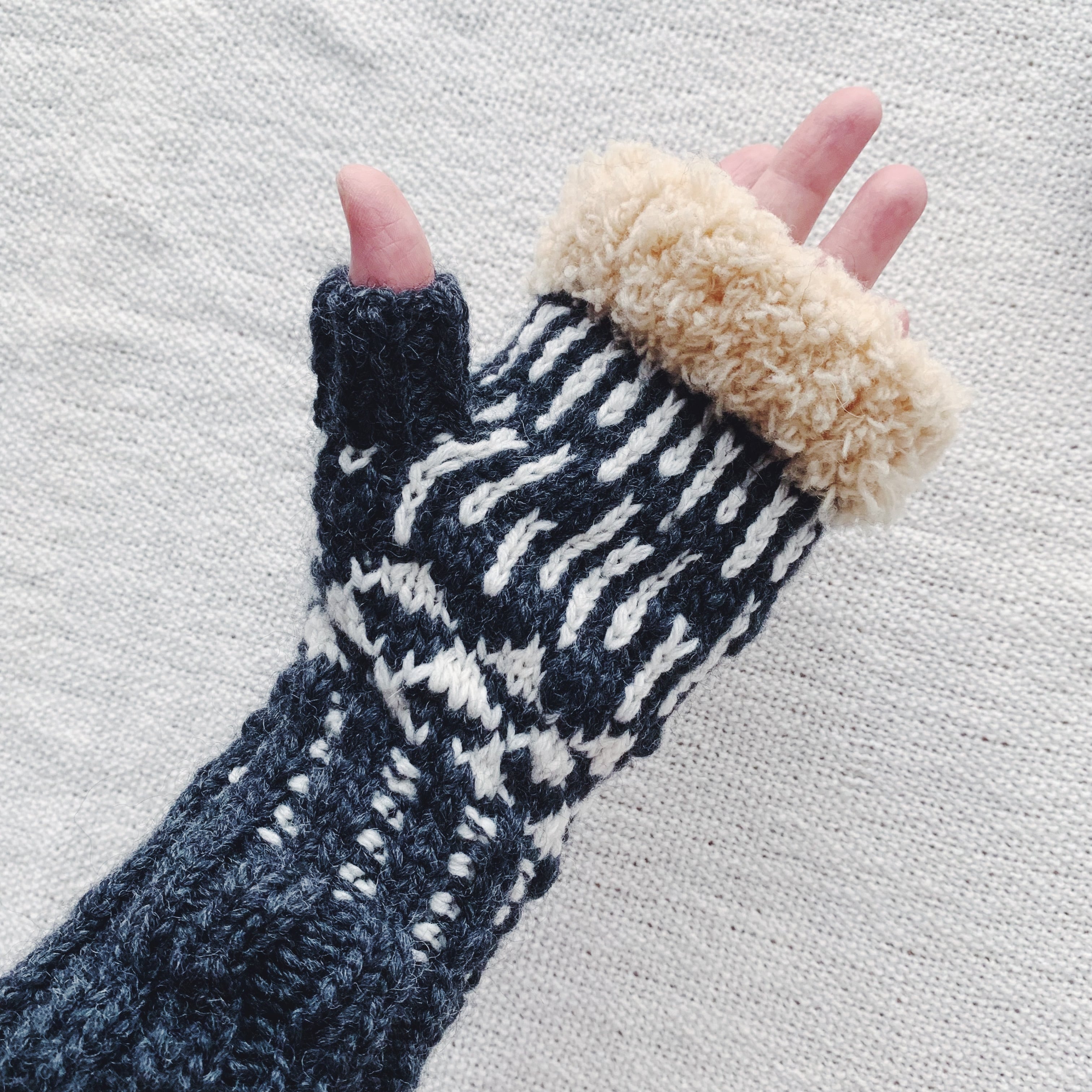 ユウダチミトン（指出し）　※受注製作