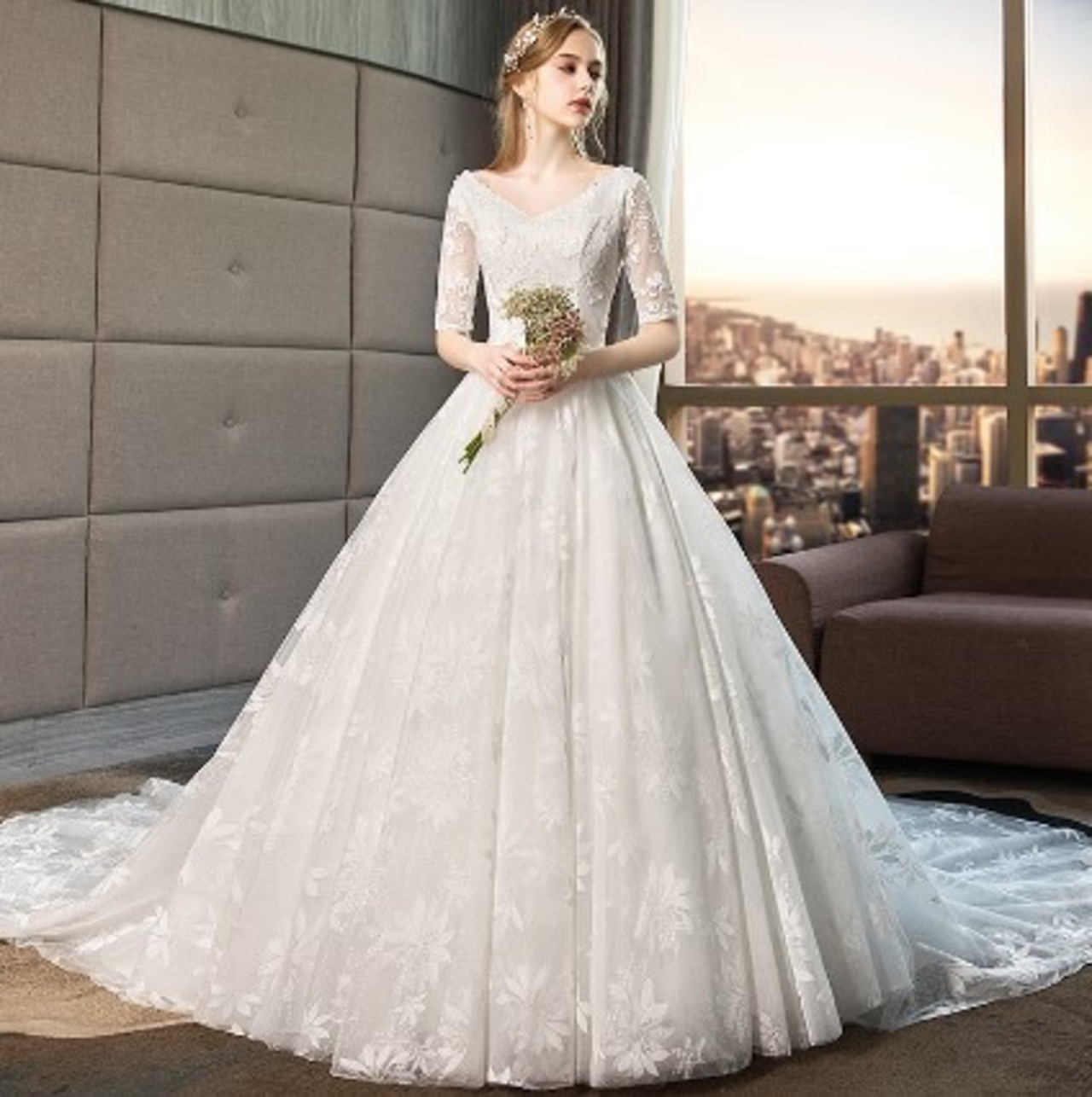 高品質！ ウエディングドレス ロングトレーン エレガントレース V  