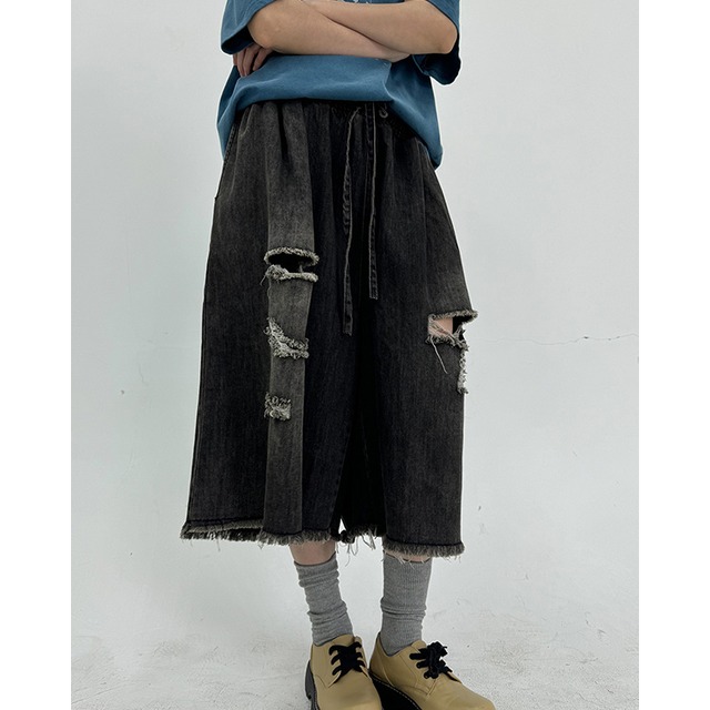 distressed wide cropped denim　ダメージワイドクロップドデニム　J1081