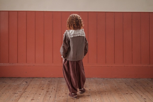 《即納》Little Cotton Clothes / Jessica Trousers Velvet in Nutmeg
